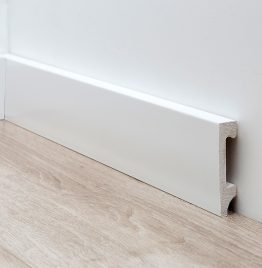 Zócalos de PVC - 1,5x7cm - Modelo ZB58