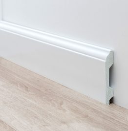 Zócalo de PVC - 1,5x8,2cm - Modelo ZB761